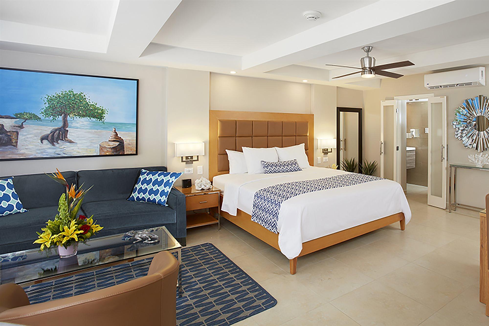 Divi Dutch Village Beach Resort 팜비치 외부 사진