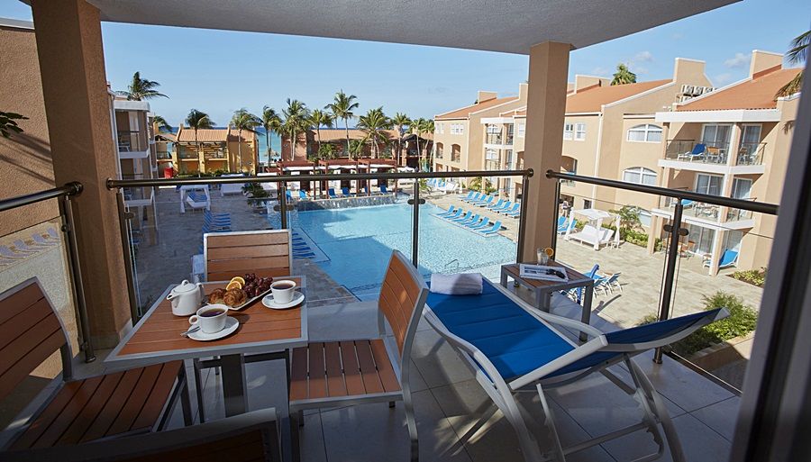 Divi Dutch Village Beach Resort 팜비치 외부 사진